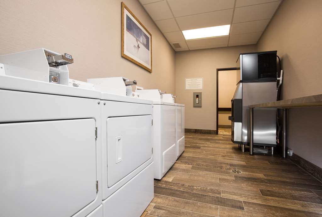 Pomeroy Hotel Fort Mcmurray Facilities photo